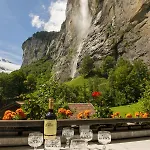 Staubbach Beautiful Waterfall Apartamento Lauterbrunnen