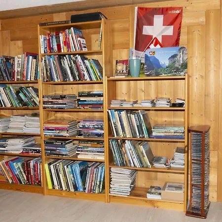 Staubbach Beautiful Waterfall شقة *