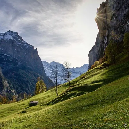 Staubbach Beautiful Waterfall * Lauterbrunnen