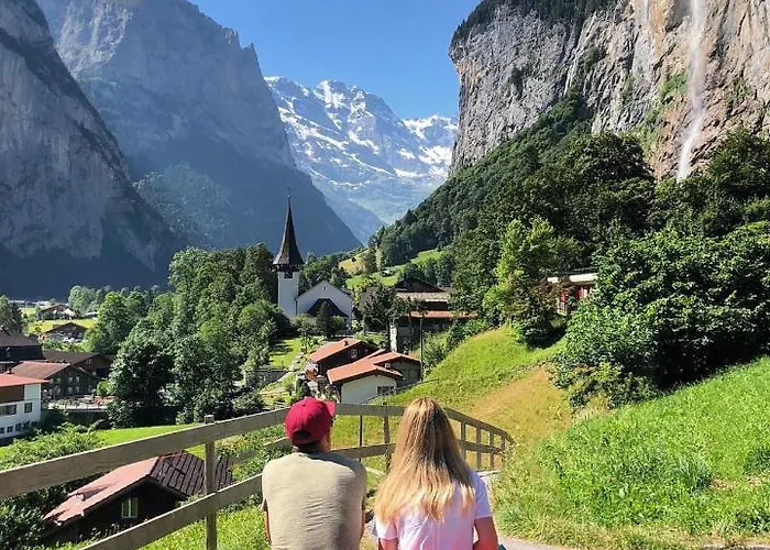 Staubbach Beautiful Waterfall Lauterbrunnen