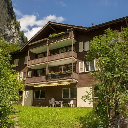 Staubbach Beautiful Waterfall Lauterbrunnen