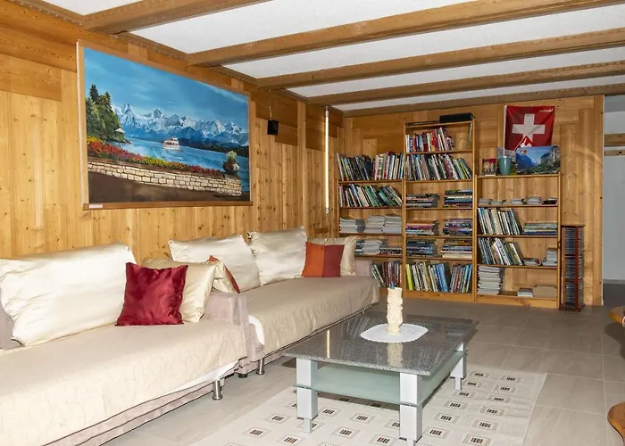 Staubbach Beautiful Waterfall * Lauterbrunnen