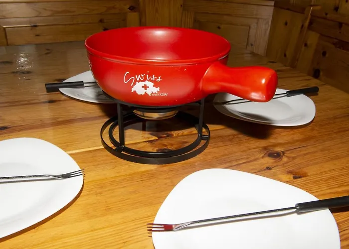 Staubbach Beautiful Waterfall * Lauterbrunnen