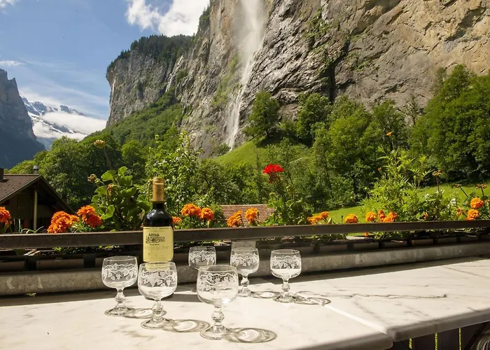 Lejlighed Staubbach Beautiful Waterfall Lauterbrunnen